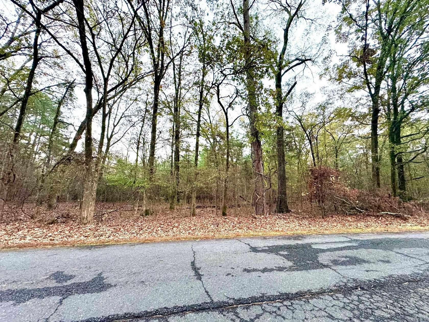 0.99 Acres of Residential Land for Sale in Hot Springs, Arkansas