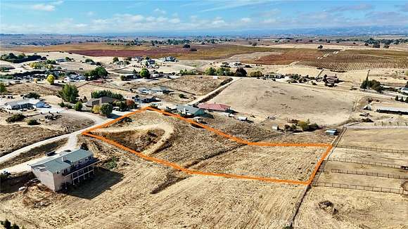 2 Acres of Residential Land for Sale in Paso Robles, California