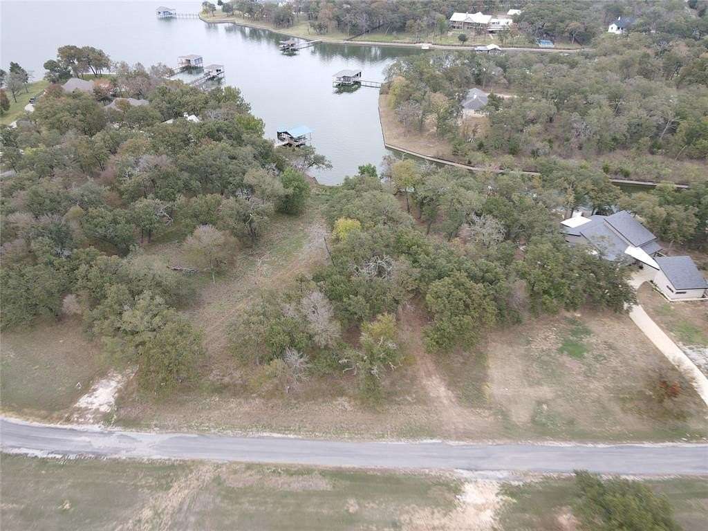 1 Acre of Land for Sale in Streetman, Texas