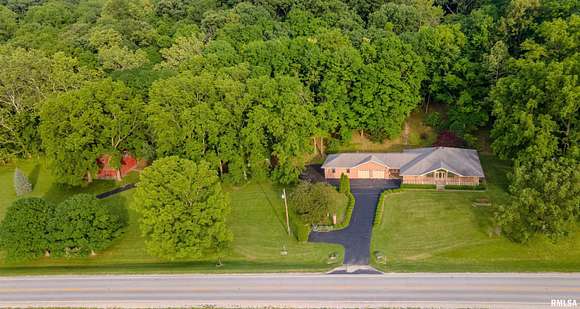 8 Acres of Residential Land with Home for Sale in Bluffs, Illinois