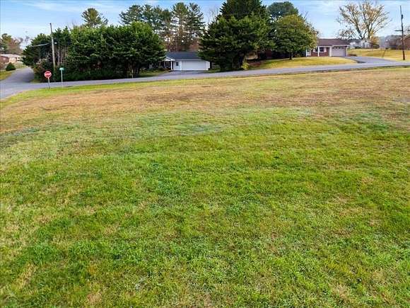 0.5 Acres of Land for Sale in Dublin, Virginia