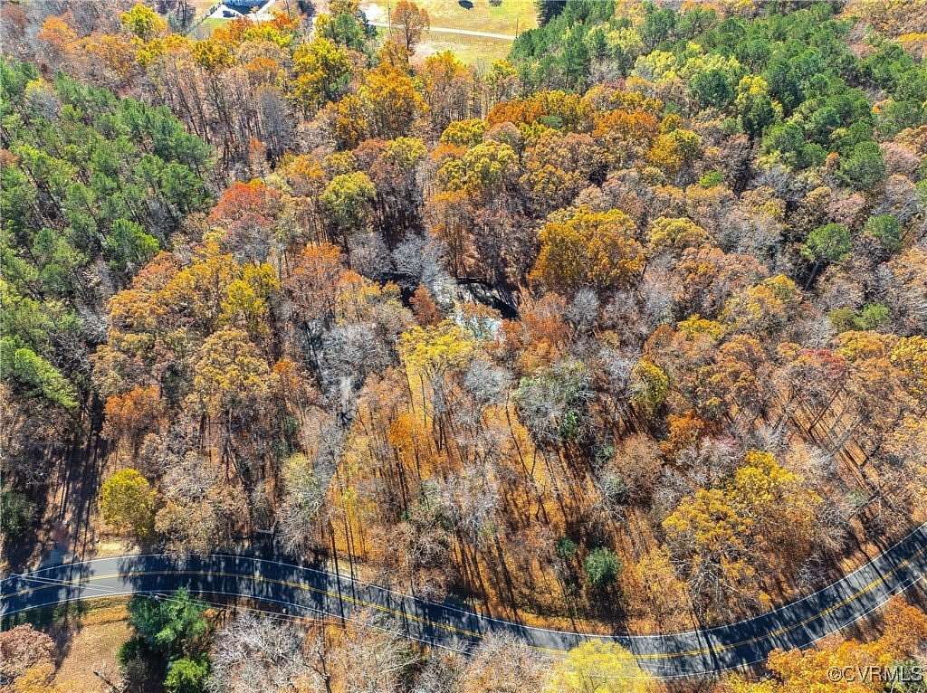 7.82 Acres of Residential Land with Home for Sale in Midlothian, Virginia