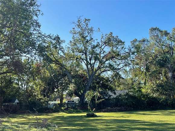 0.38 Acres of Residential Land for Sale in Sarasota, Florida