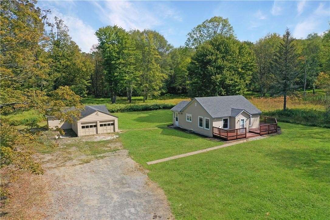 21 Acres of Recreational Land with Home for Sale in Wallkill Town, New York