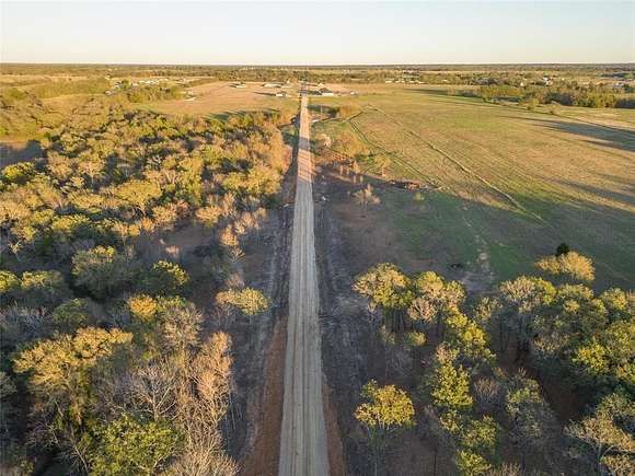 1.02 Acres of Residential Land for Sale in Point, Texas