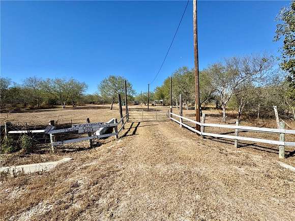 50 Acres of Recreational Land for Sale in Orange Grove, Texas