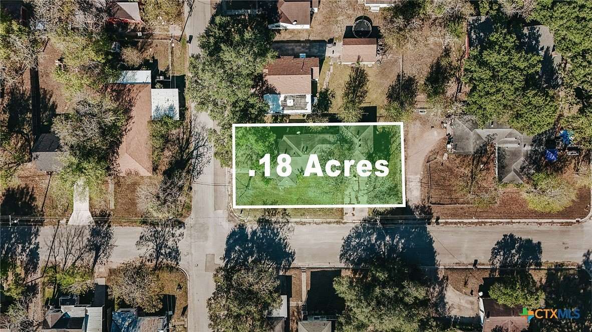 0.175 Acres of Improved Residential Land for Sale in Victoria, Texas