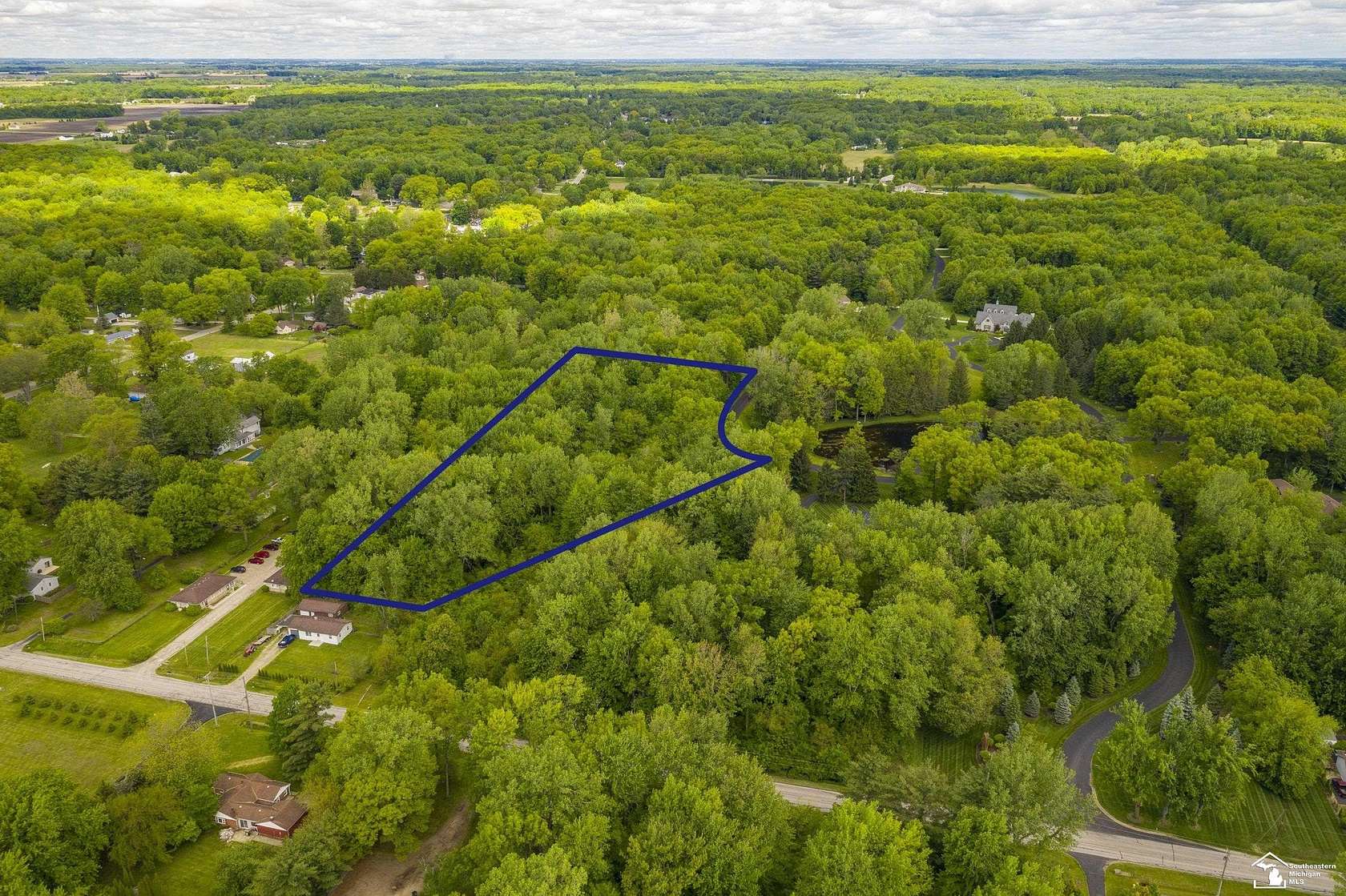 4.4 Acres of Residential Land for Sale in Lambertville, Michigan