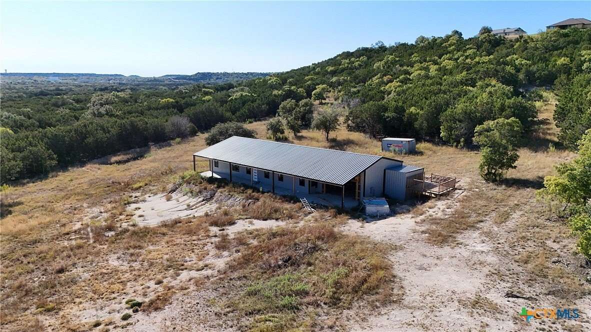 5.57 Acres of Residential Land with Home for Sale in Copperas Cove, Texas