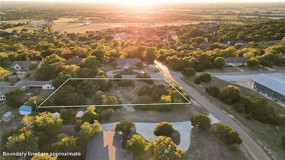 0.7 Acres of Residential Land for Sale in Gatesville, Texas