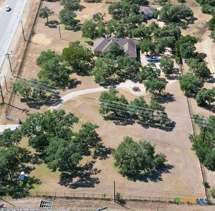 3.2 Acres of Residential Land with Home for Lease in Austin, Texas