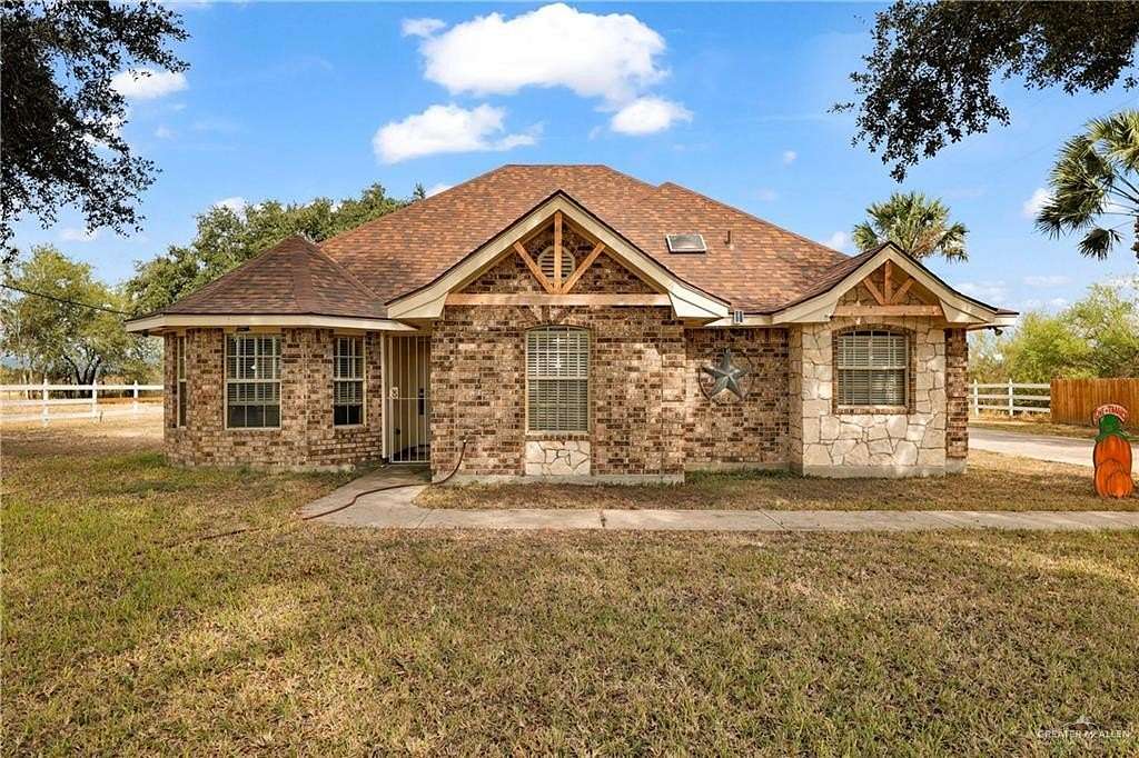 4.77 Acres of Residential Land with Home for Sale in Palmhurst, Texas