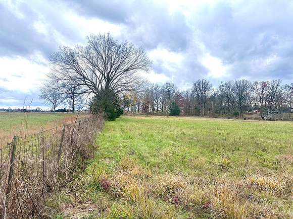 5 Acres of Land for Sale in Cuba, Missouri