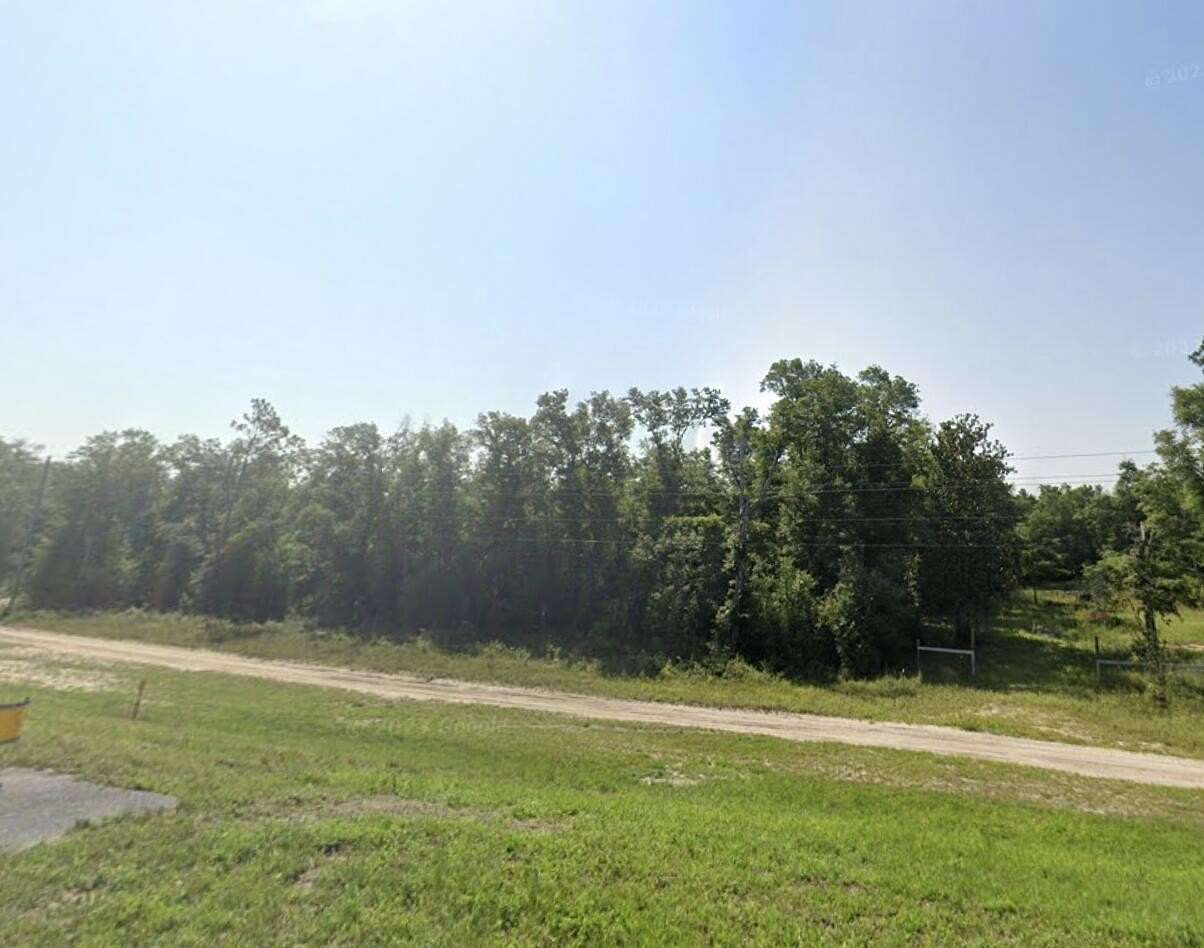 0.75 Acres of Residential Land for Sale in Fountain, Florida