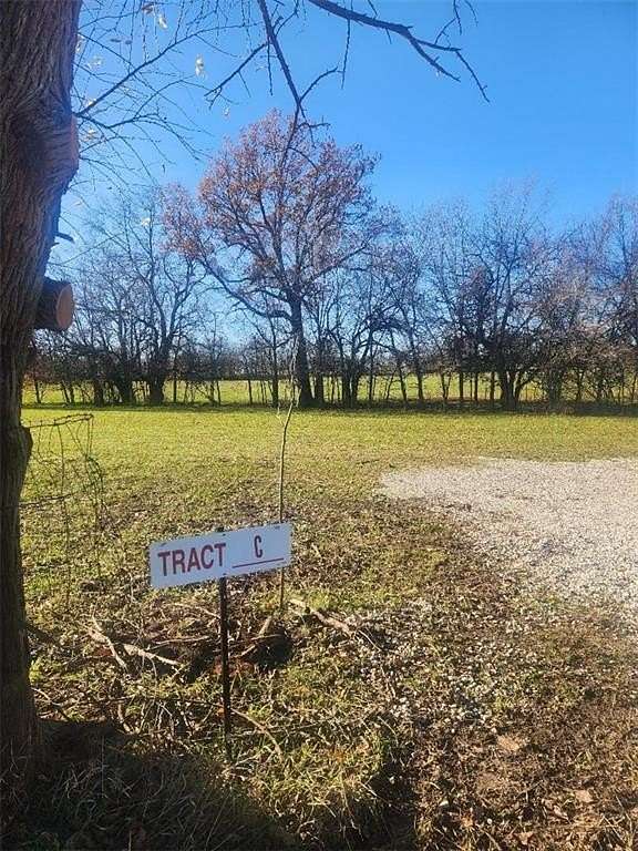 5 Acres of Residential Land for Sale in Garden City, Missouri