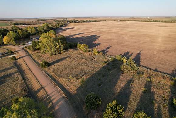 0.45 Acres of Land for Sale in Milton, Kansas