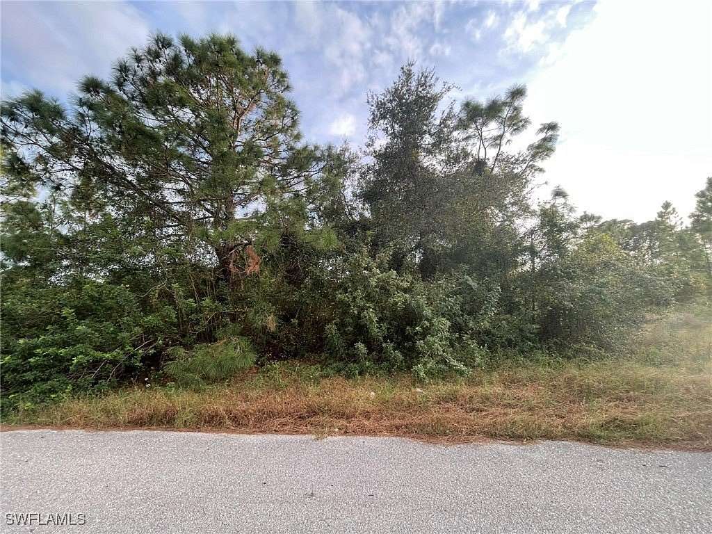 0.25 Acres of Residential Land for Sale in Lehigh Acres, Florida