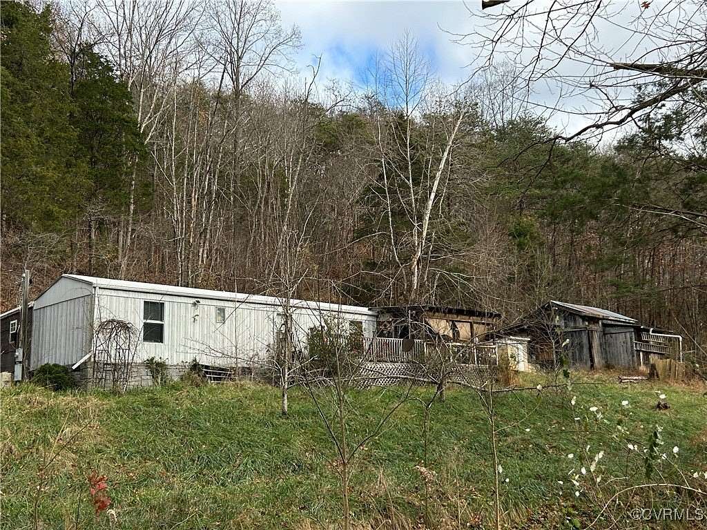 3.003 Acres of Residential Land with Home for Sale in Troutville, Virginia