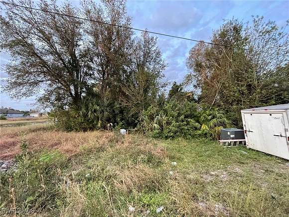 0.25 Acres of Residential Land for Sale in Lehigh Acres, Florida