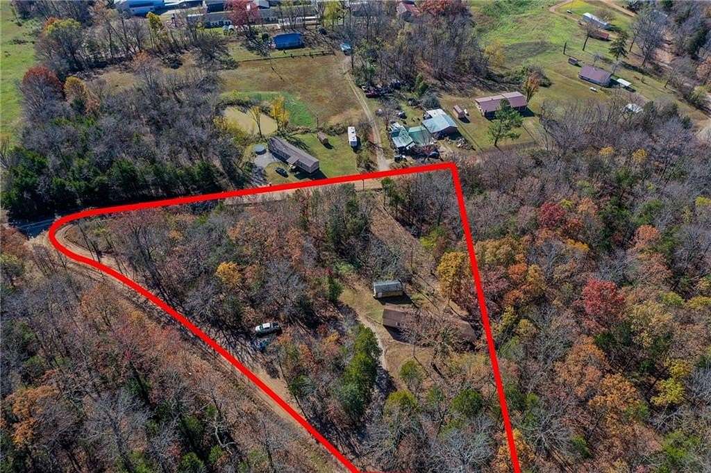 3.04 Acres of Residential Land with Home for Sale in Huntsville, Arkansas