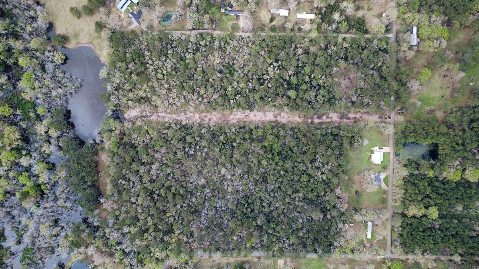 5.5 Acres of Residential Land for Sale in Robert, Louisiana