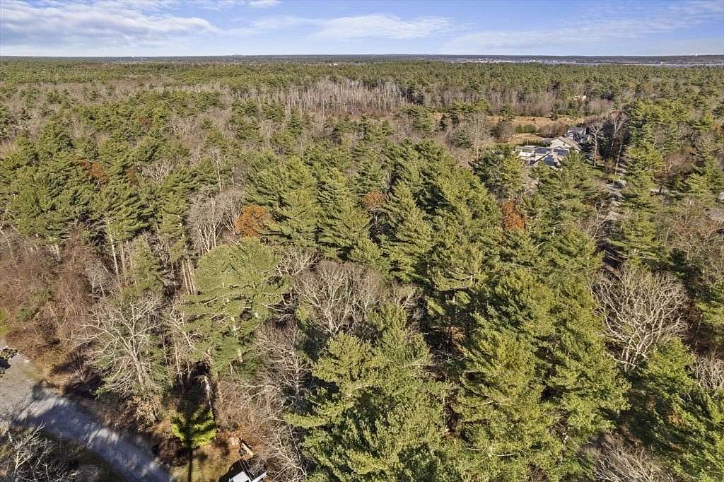 4.59 Acres of Residential Land for Sale in Marion, Massachusetts