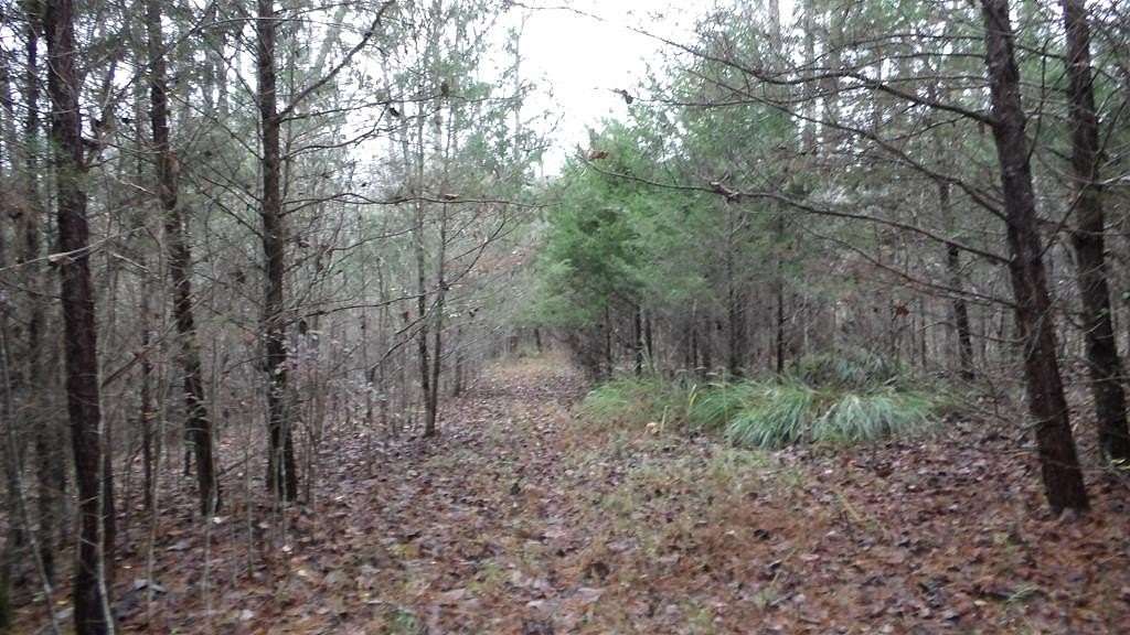 1.06 Acres of Residential Land for Sale in Jamestown, Tennessee