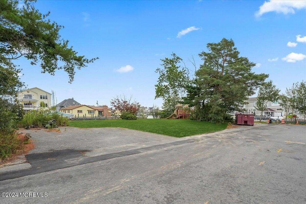 0.11 Acres of Residential Land for Sale in Toms River, New Jersey