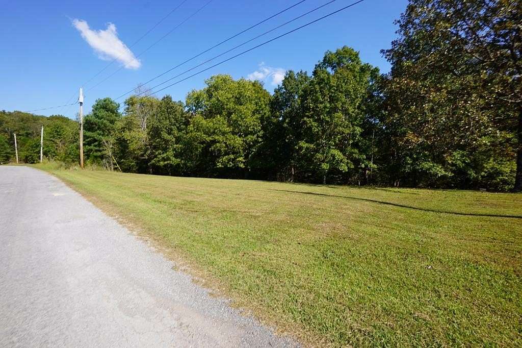 1.61 Acres of Residential Land for Sale in Big Rock, Tennessee