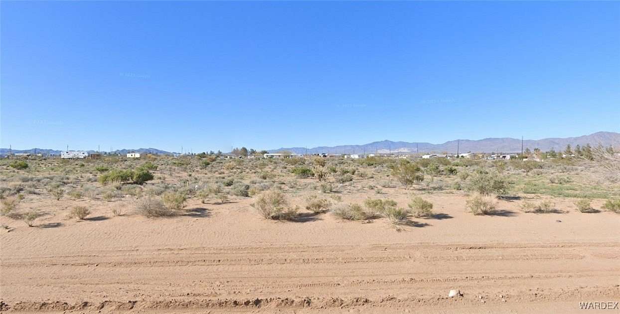 1.08 Acres of Residential Land for Sale in Golden Valley, Arizona