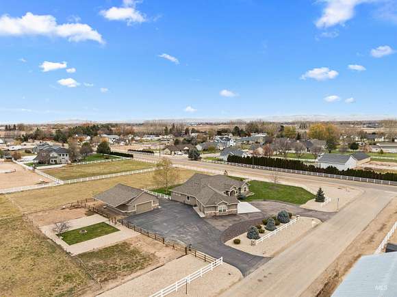 2.33 Acres of Residential Land with Home for Sale in Nampa, Idaho