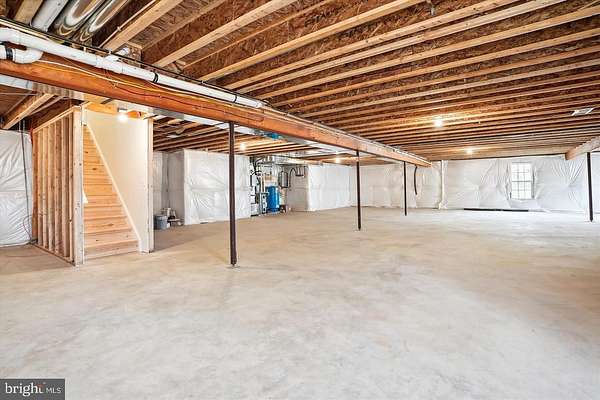 20 Acres of Recreational Land with Home for Sale in Amissville, Virginia