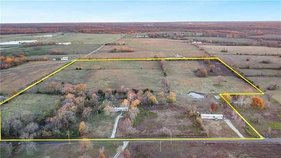 35.79 Acres of Agricultural Land for Sale in Galena, Kansas