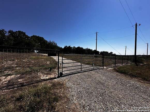 7.24 Acres of Residential Land for Sale in Floresville, Texas