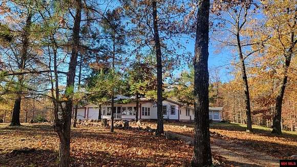 6 Acres of Residential Land with Home for Sale in Yellville, Arkansas