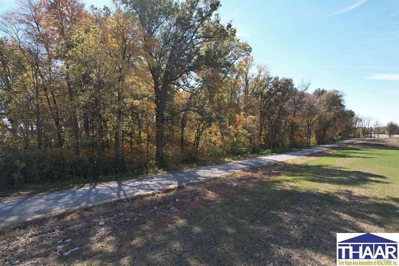 6 Acres of Residential Land for Sale in Carlisle, Indiana