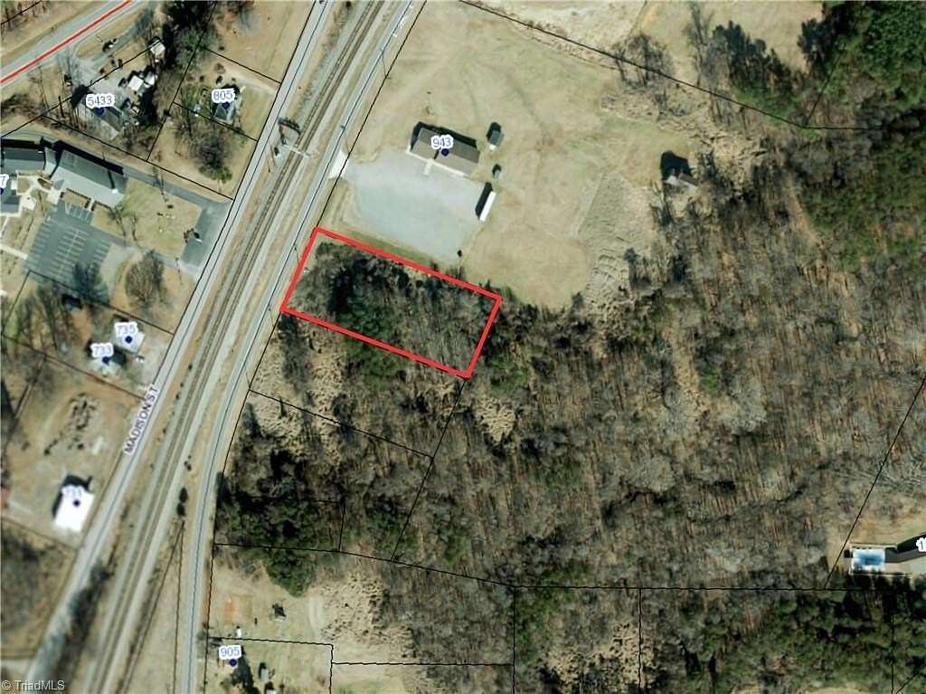 1 Acre of Mixed-Use Land for Sale in Reidsville, North Carolina