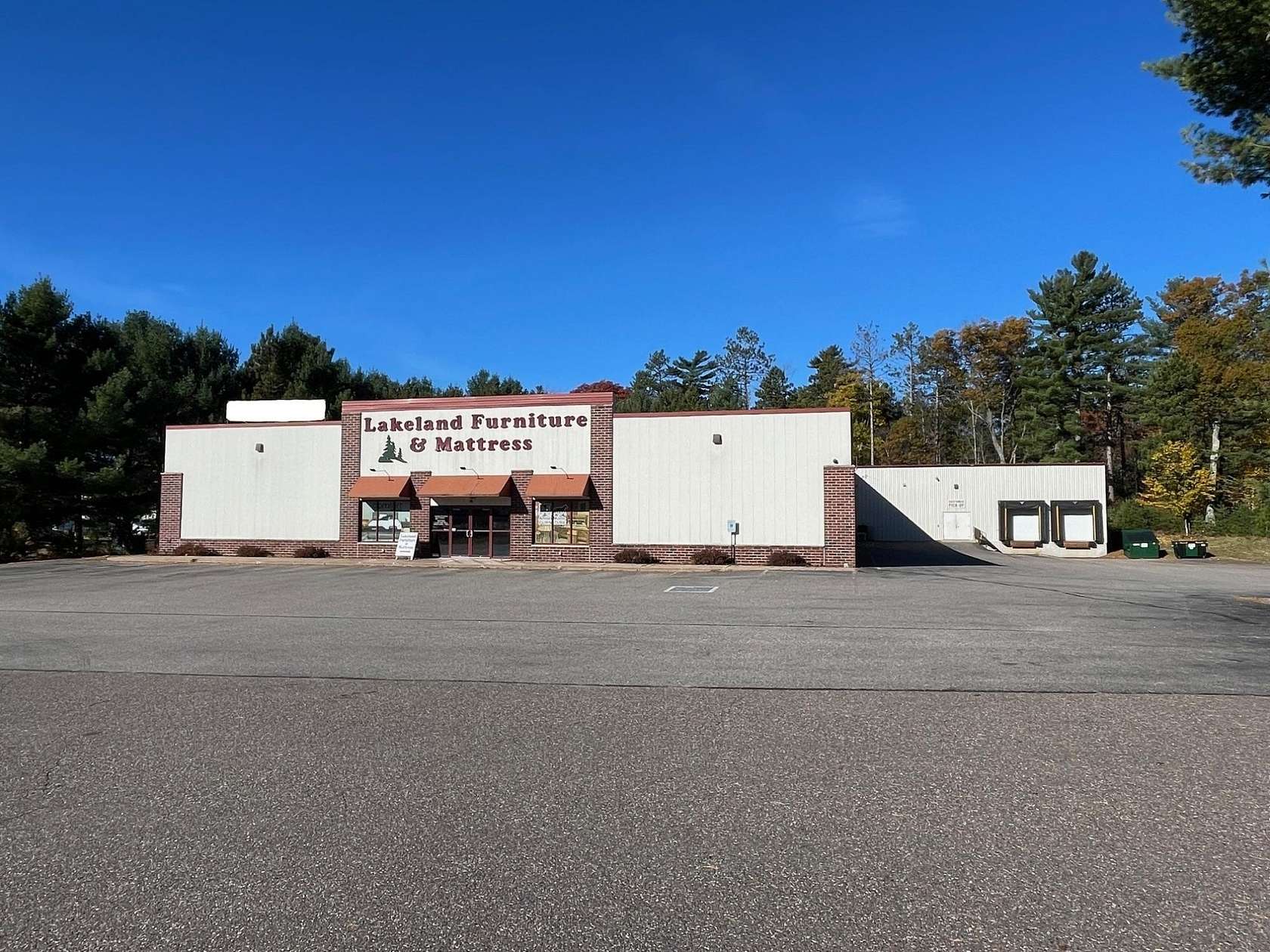 2.8 Acres of Improved Commercial Land for Sale in Minocqua, Wisconsin