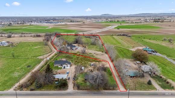 9.35 Acres of Land with Home for Sale in Nampa, Idaho