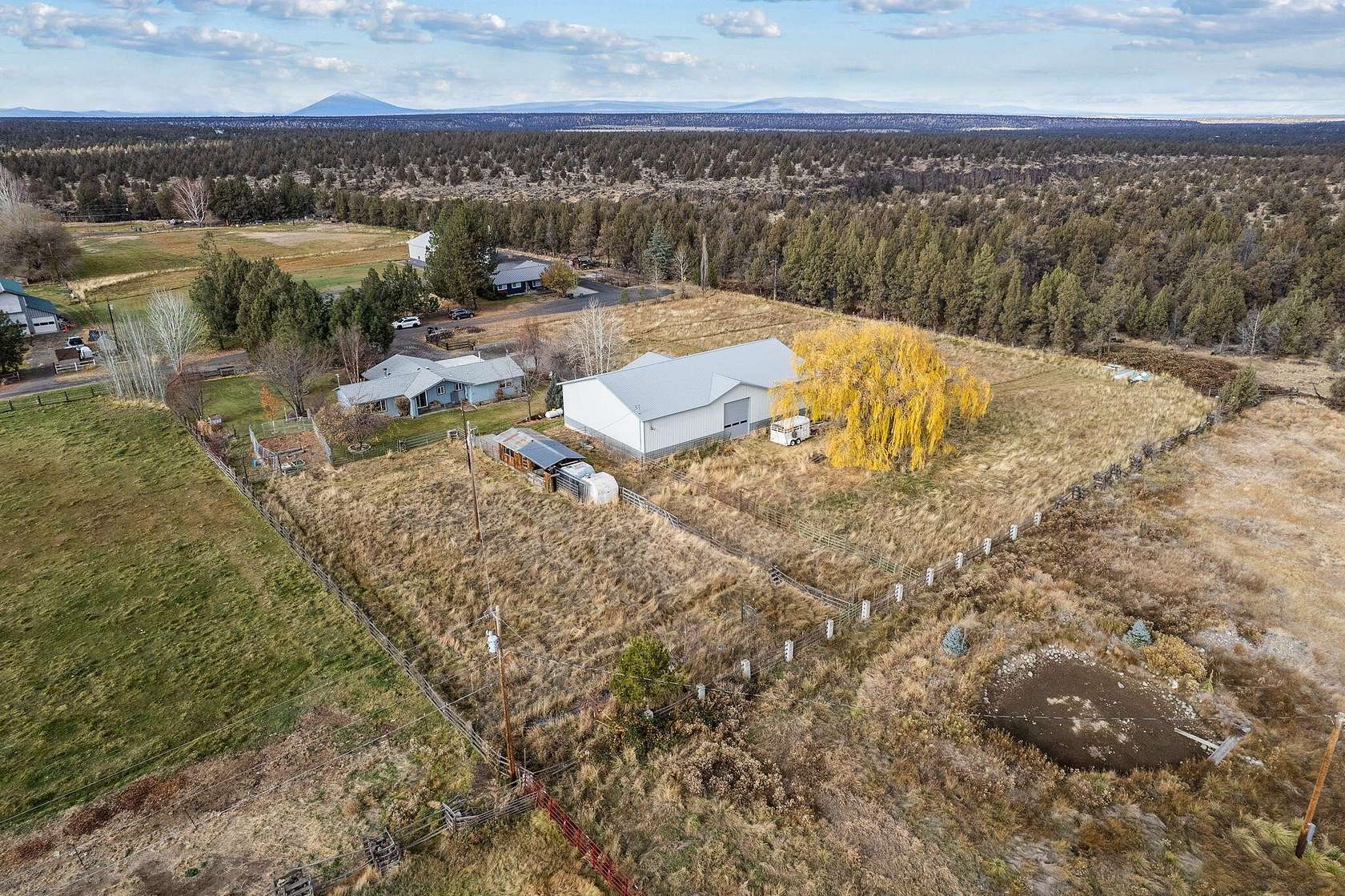 2.13 Acres of Residential Land with Home for Sale in Redmond, Oregon