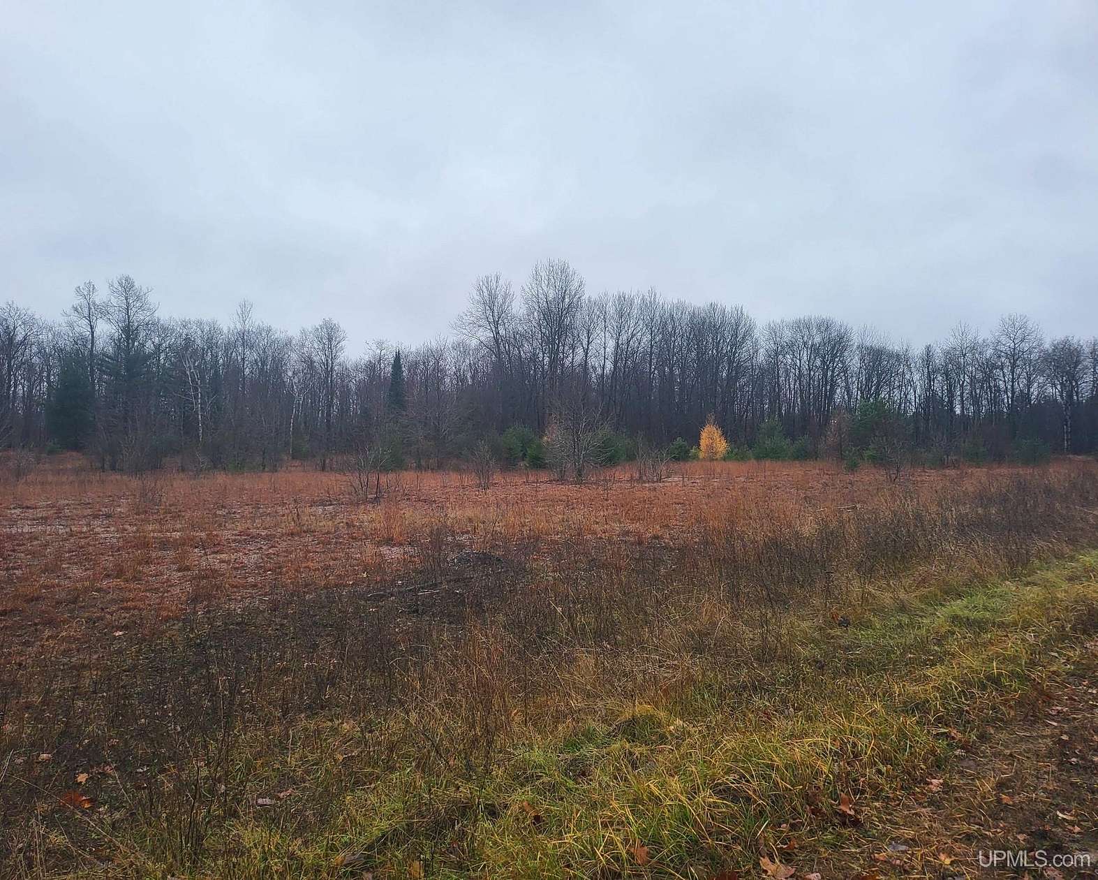 1.97 Acres of Residential Land for Sale in Iron Mountain, Michigan