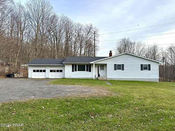 9.11 Acres of Residential Land with Home for Sale in Lake Ariel, Pennsylvania