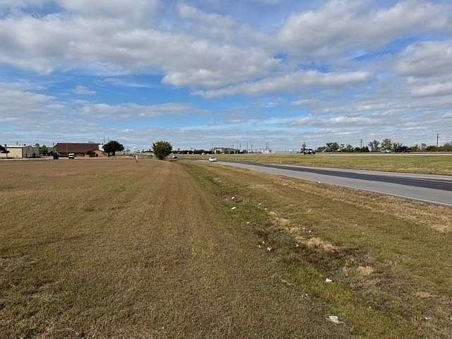 2.284 Acres of Commercial Land for Sale in Waxahachie, Texas