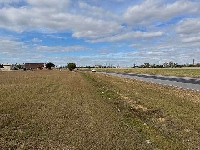 2.28 Acres of Commercial Land for Sale in Waxahachie, Texas