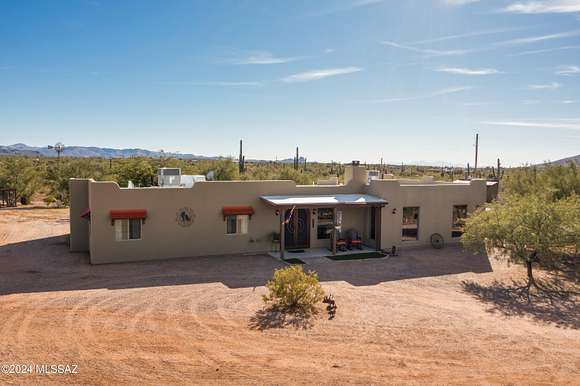 4.61 Acres of Residential Land with Home for Sale in Tucson, Arizona