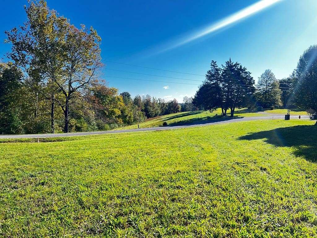 1.66 Acres of Residential Land for Sale in Baxter, Tennessee