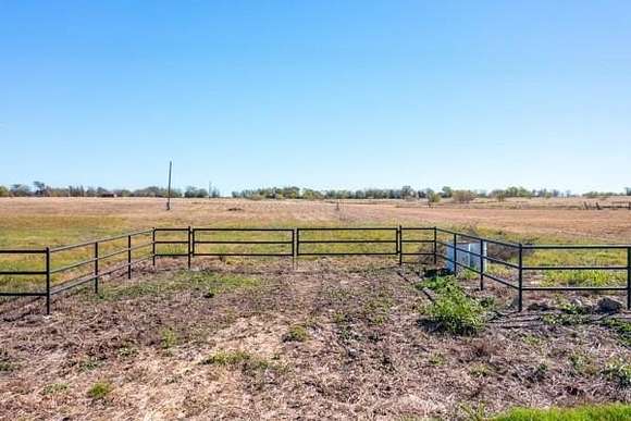 10.82 Acres of Land for Sale in Wills Point, Texas