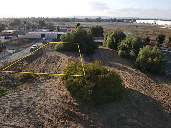 0.34 Acres of Commercial Land for Sale in Norco, California