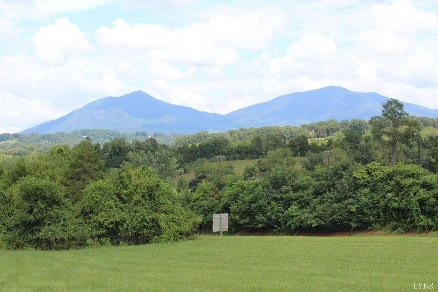 0.946 Acres of Land for Sale in Bedford, Virginia