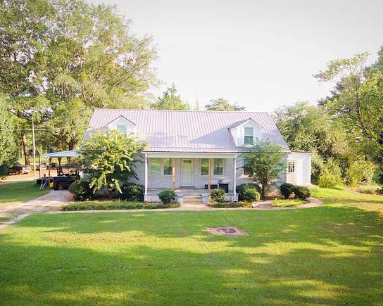 20 Acres of Agricultural Land with Home for Sale in Vardaman, Mississippi